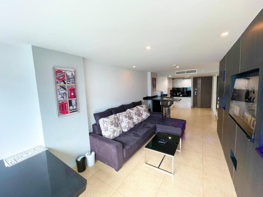 60Sqm Luxury 1 Bed - Pattaya City Centre - Centara Avenue Residences - 704 Buitenkant foto