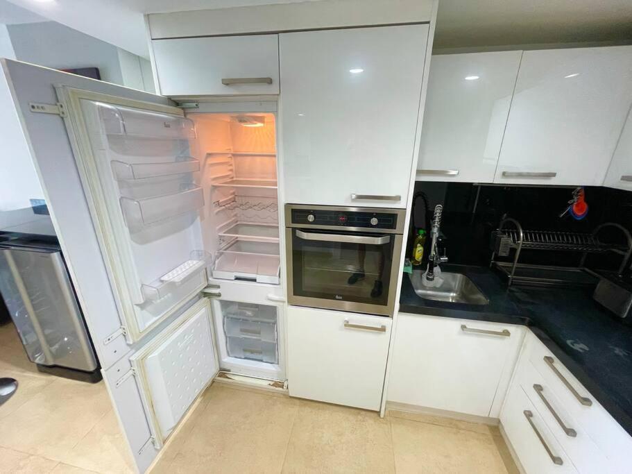 60Sqm Luxury 1 Bed - Pattaya City Centre - Centara Avenue Residences - 704 Buitenkant foto